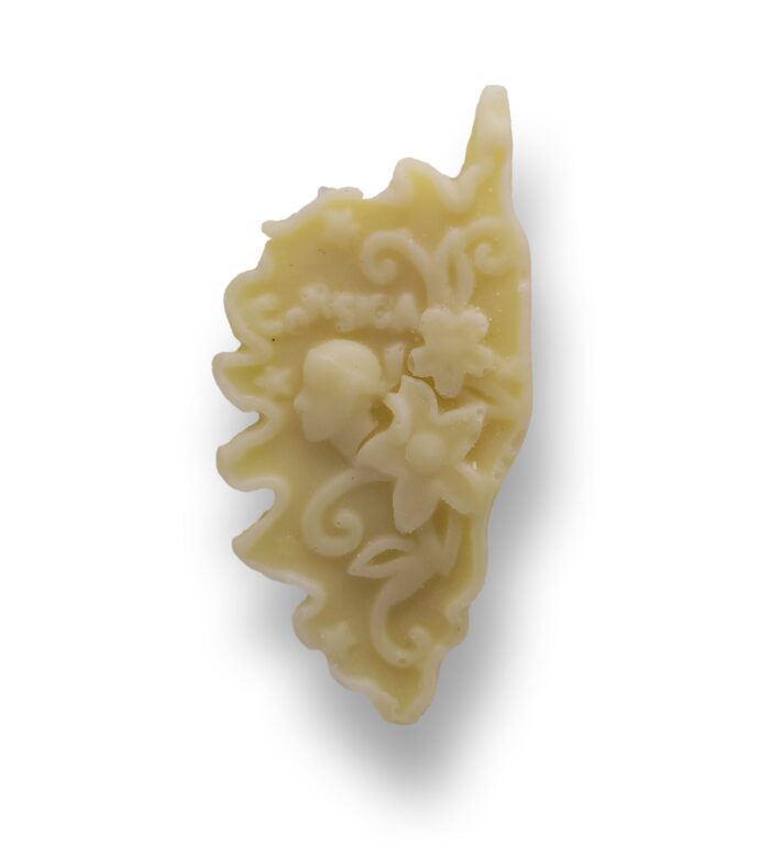 Savon Puzzichellu en forme de la Corse 30g – Image 1
